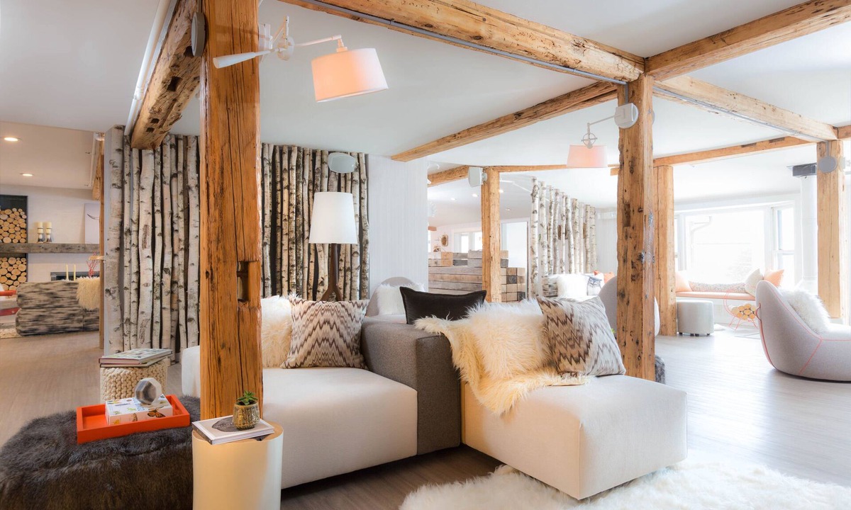 Stowe Area Hotel | Field Guide Lodge