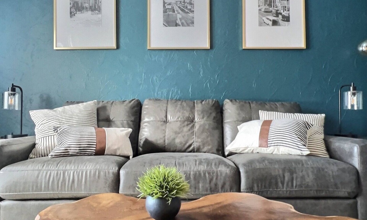 Valdez Apartment | Five minute walk to downtown and harborfront!