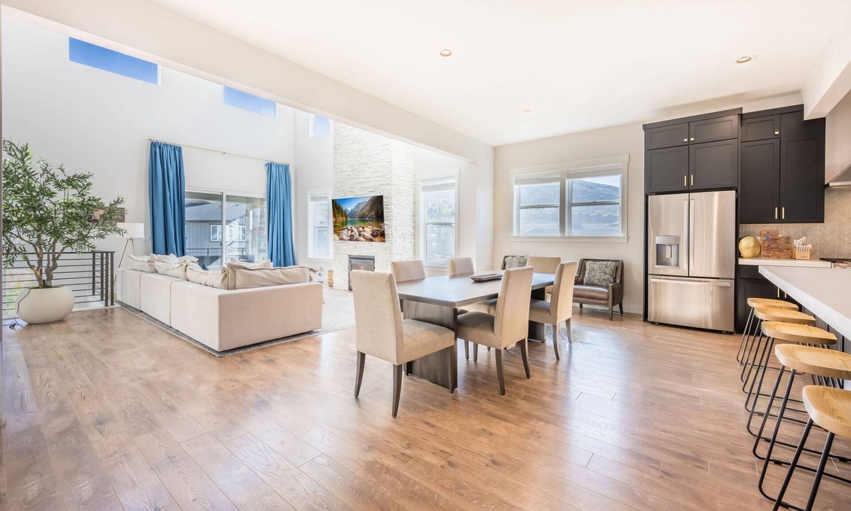 Deer Mountain House | *Flash Sale* Still Need 4th of July Plans?