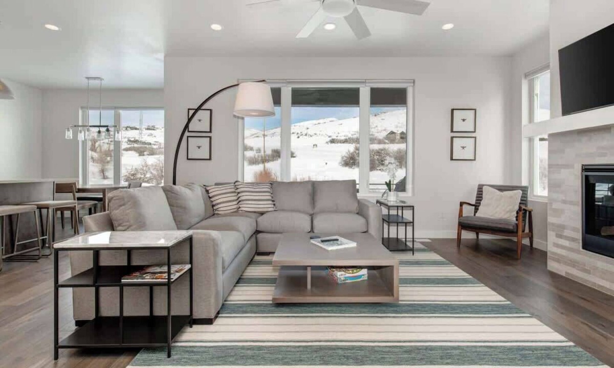 Deer Mountain House | Four Bedroom Hideout Townhome with Private Hot Tub