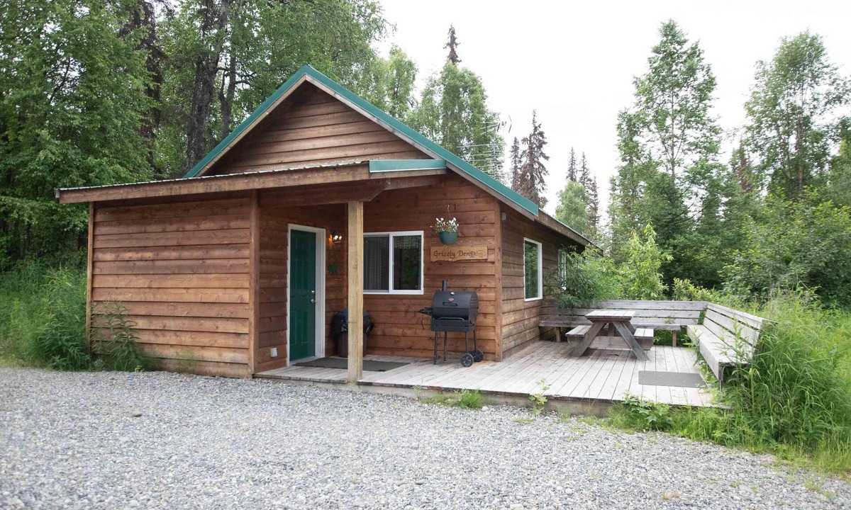Trapper Creek House | Gate Creek Cabins | Grizzly Den