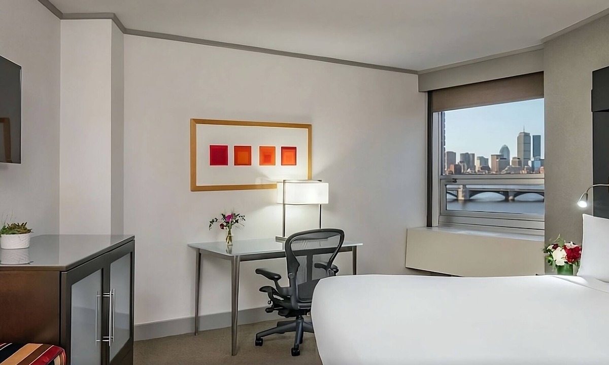 East Cambridge Hotel | Get To Relax & Enjoy The River View w/Onsite Pool