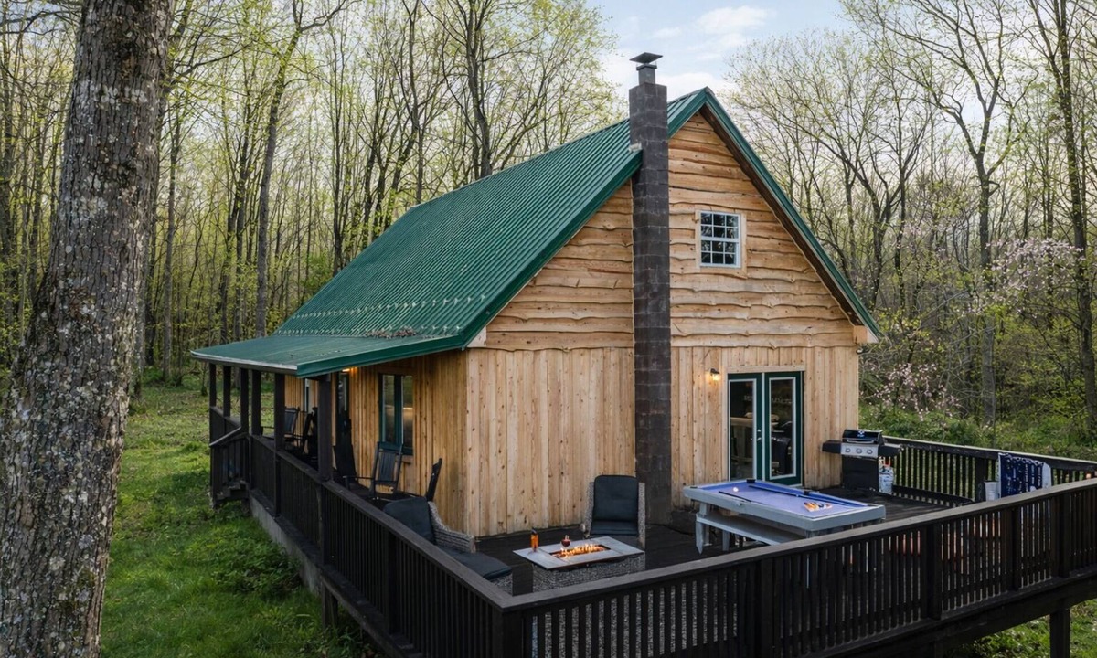 Mount Nebo Cabin | Getaway Cabin – Deck, Fire Pit & BBQ Near Gorge