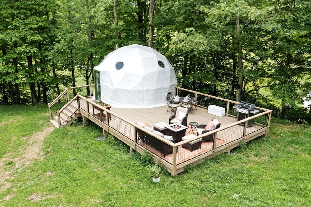 Creston Cabin | Gorgeous Dome with Breathtaking Landscape Views in North Carolina