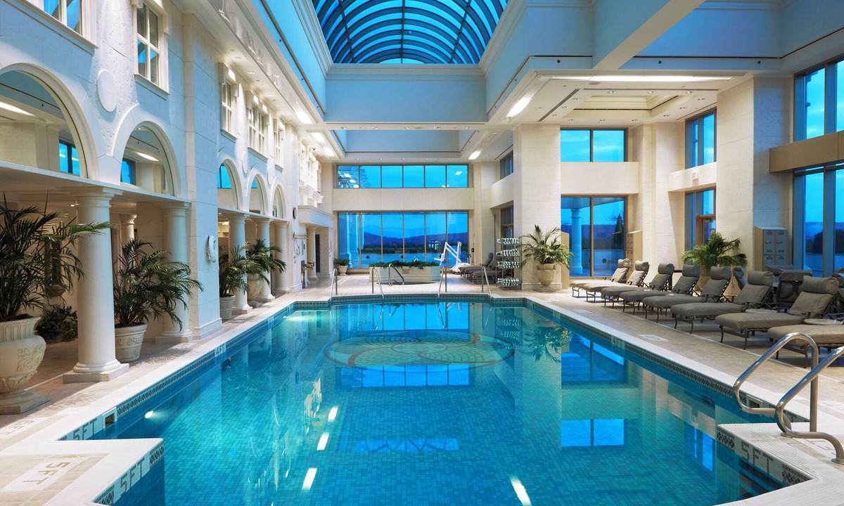 Mashantucket Hotel | Grand Pequot Tower at Foxwoods