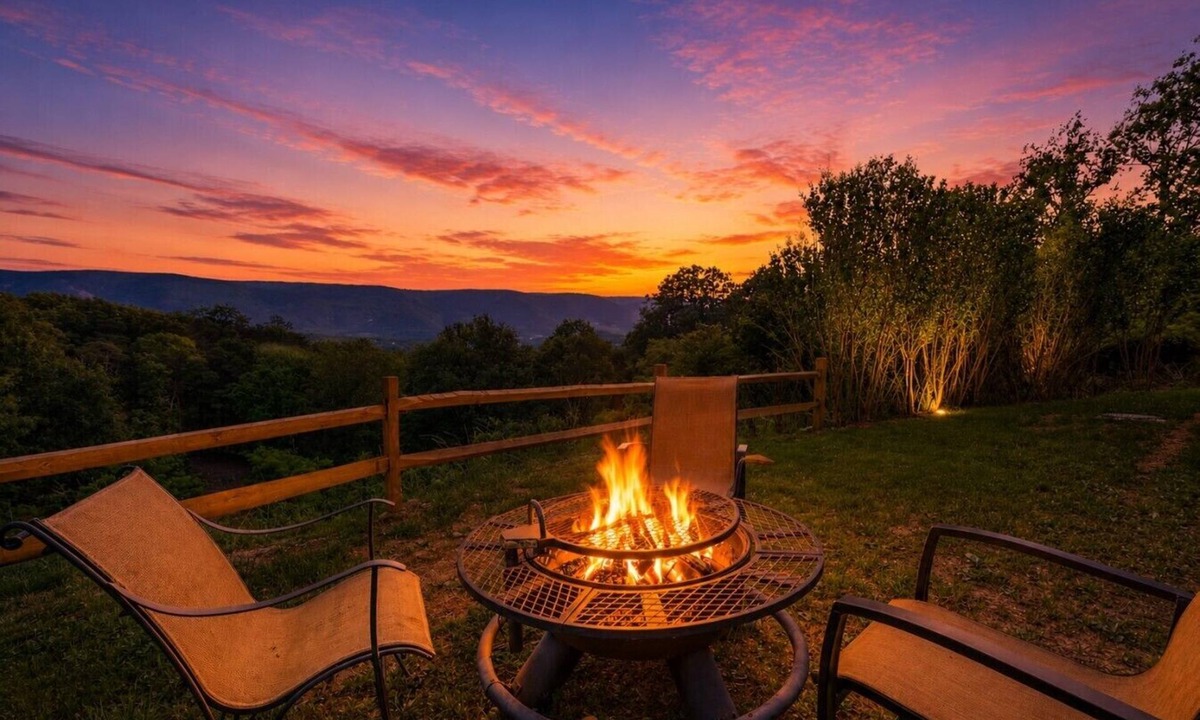 Great Cacapon Cabin | Granny Squirrel - Wifi | View | Game Room | Wood Stove | Gathering Area | View