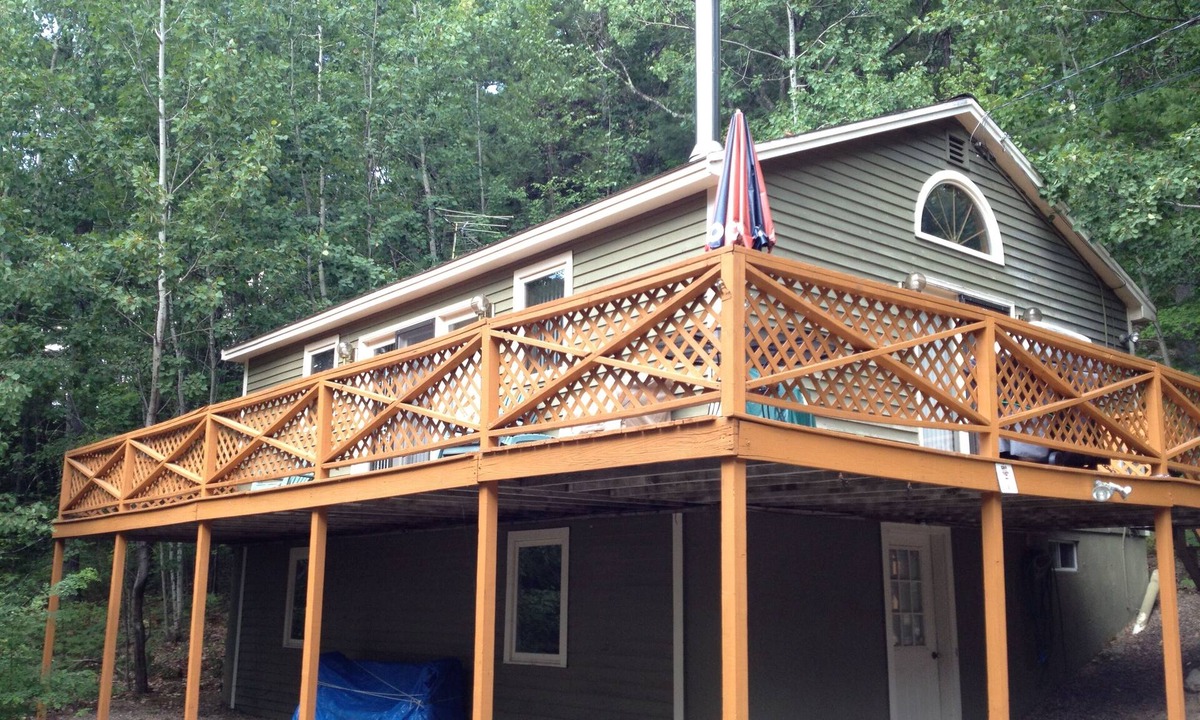 Eidelweiss Village House | Great Vacation House in Eidelweiss Village Minutes from N. Conway
