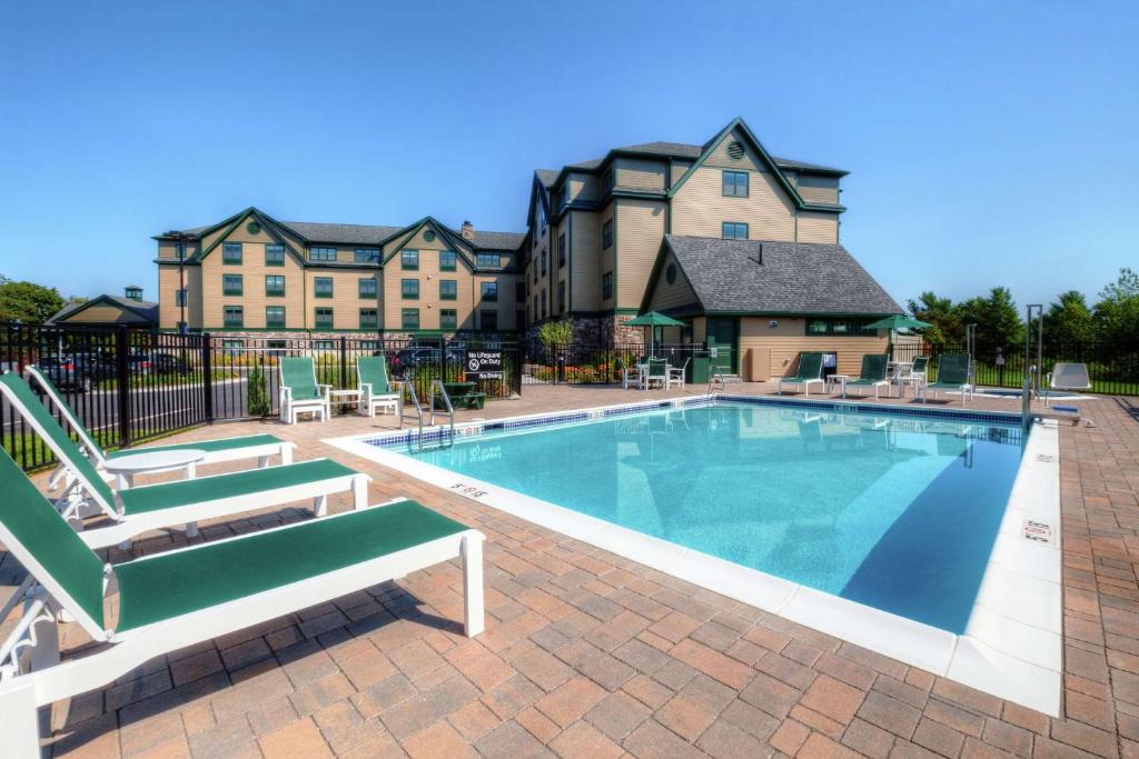 Bar Harbor Hotel | Hampton Inn Bar Harbor
