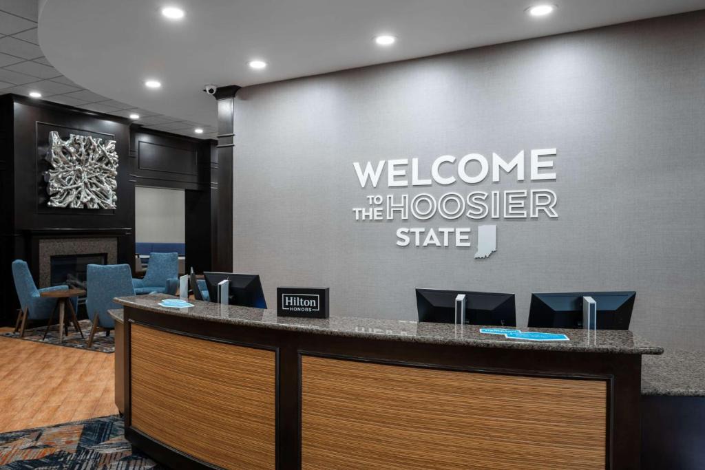 Evansville Hotel | Hampton Inn Evansville Airport