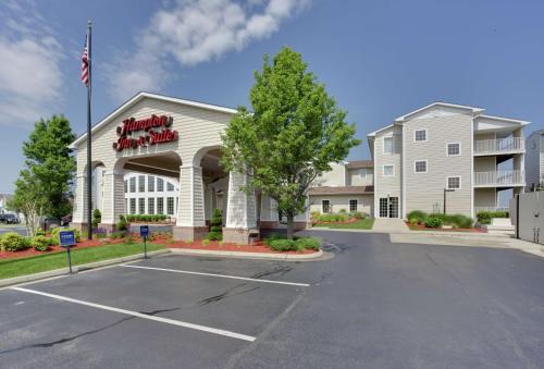 Chincoteague Hotel | Hampton Inn & Suites Chincoteague-Waterfront, Va