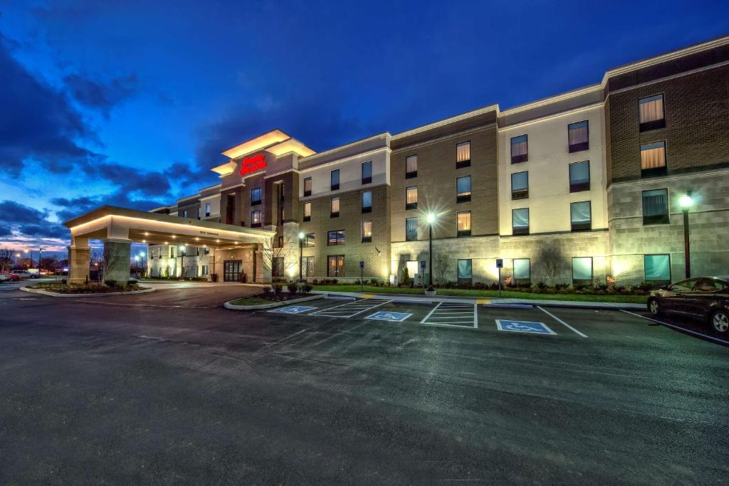 Hendersonville Hotel | Hampton Inn & Suites By Hilton Nashville Hendersonville Tn