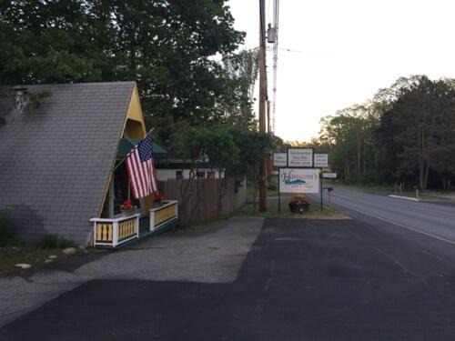 Bar Harbor Hotel | Hanscom's Motel & Cottages