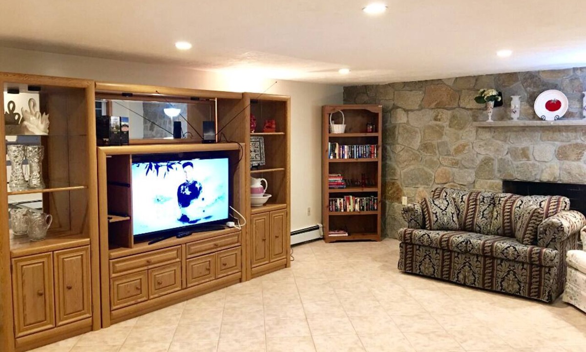 Readville Apartment | Hidden Gem Near Boston w/2 bedrooms and huge family and activity room space