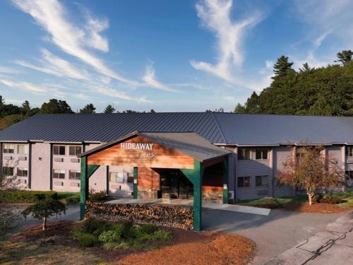 Newbury Hotel | Hideaway Inn Mt Sunapee