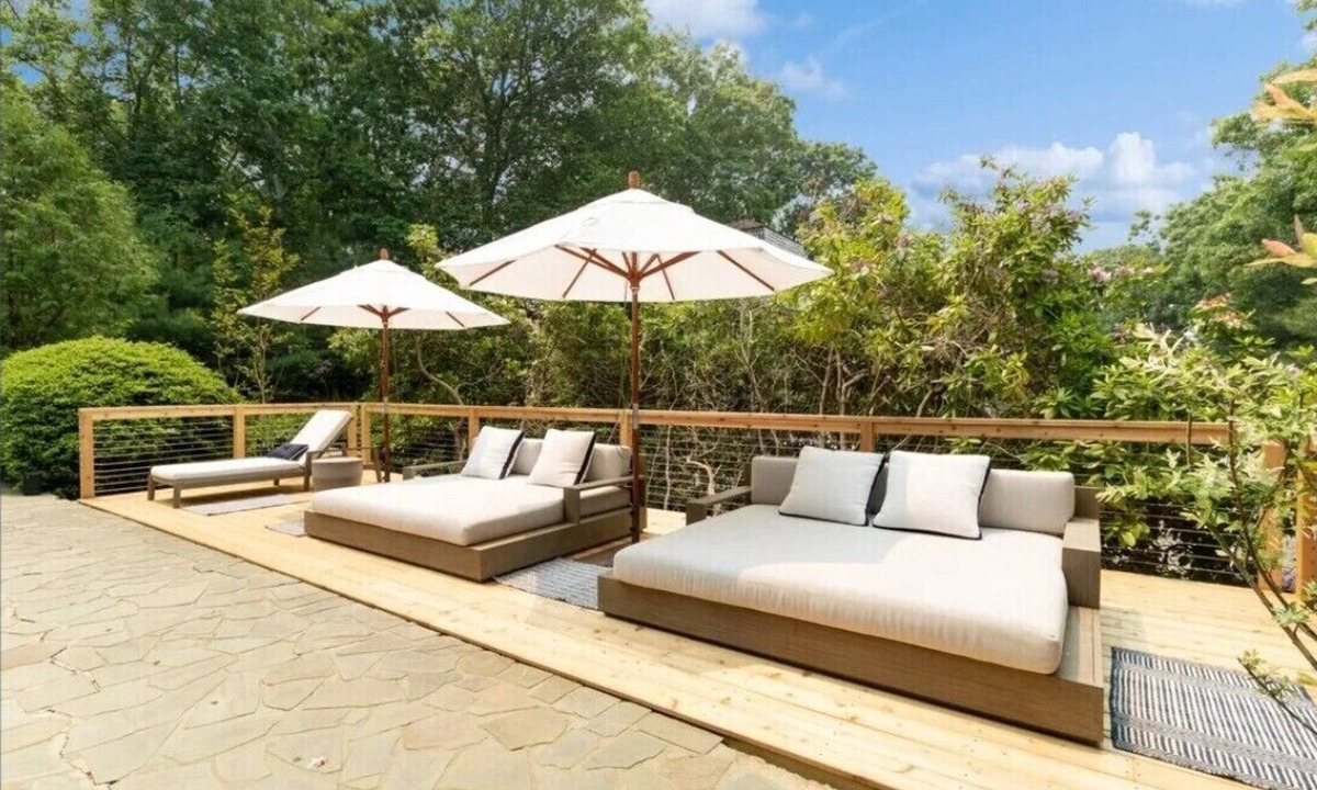 Springs House | Hilltop Villa with Stunning Sunsets