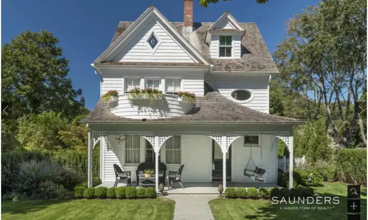 Amagansett North Villa | Historic Hamptons Beach Town 4-Bedroom & Pool