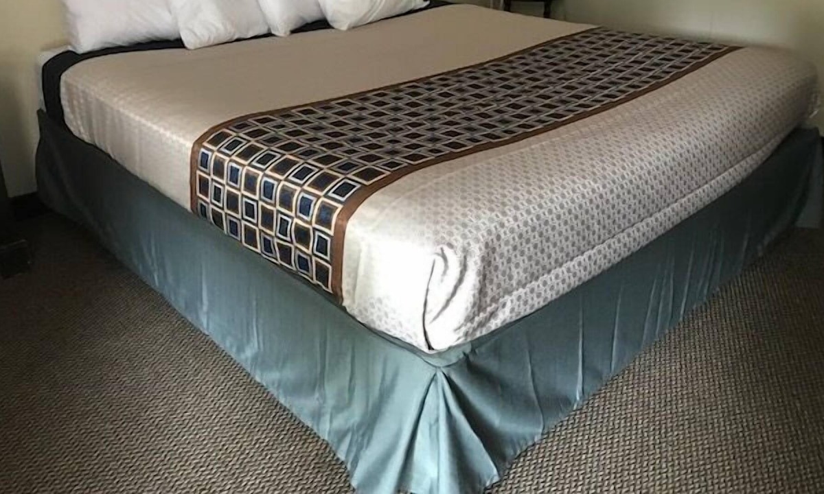 Hillsdale Hotel | Holiday House Motel Hillsdale