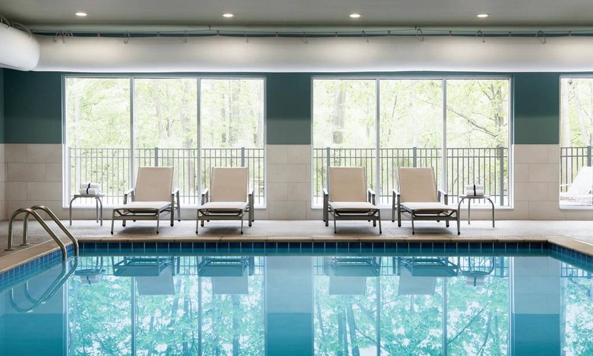 Downtown Little Rock Hotel | Holiday Inn Express and Suites Little Rock Downtown by IHG