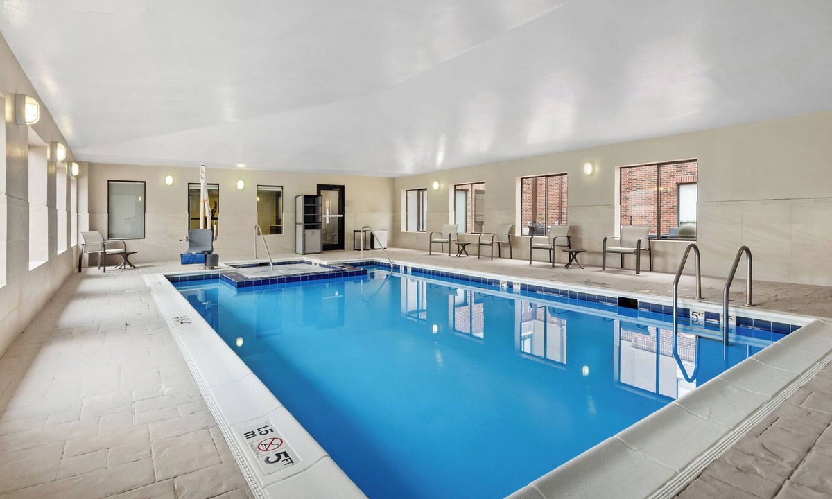 Princeton Hotel | Holiday Inn Express Princeton by IHG