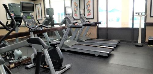 Boardman Hotel | Holiday Inn Youngstown-South - Boardman by IHG