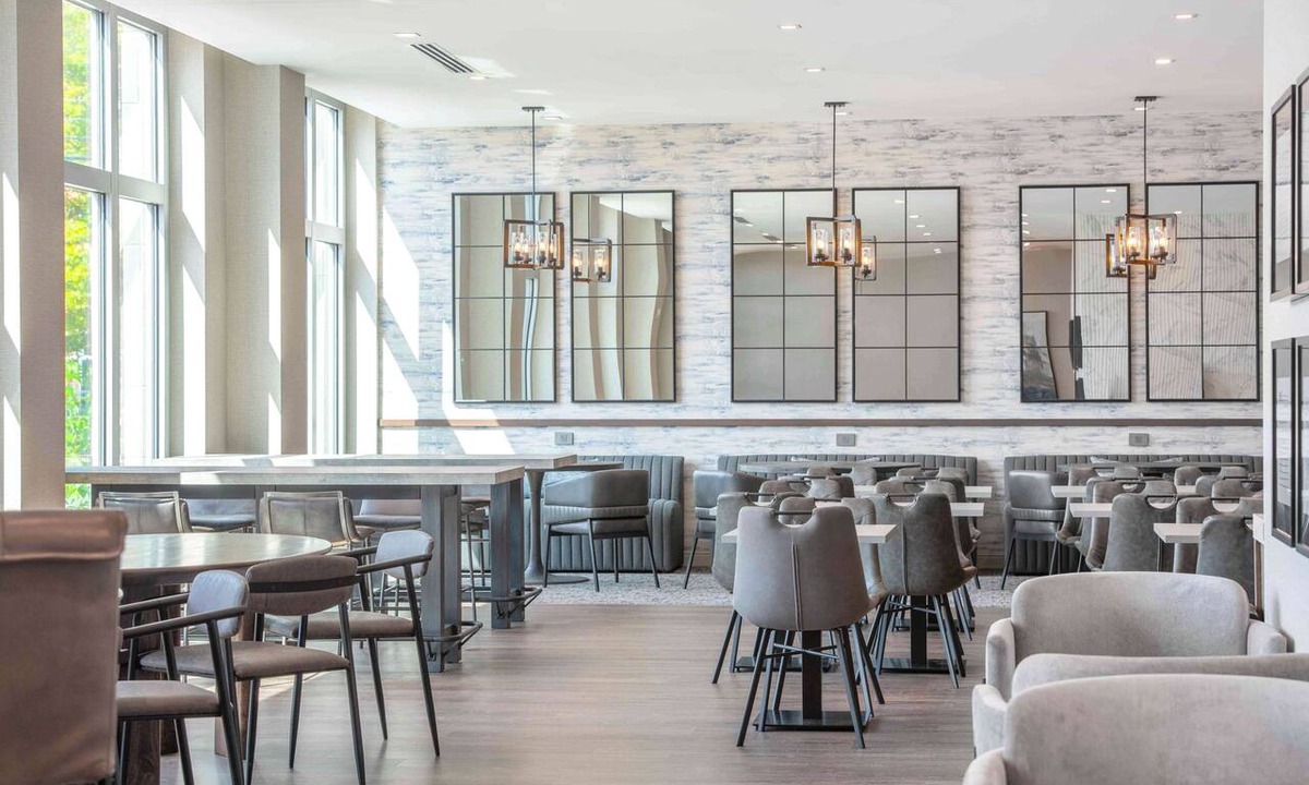 Chelsea Hotel | Homewood Suites by Hilton Boston Logan Airport Chelsea