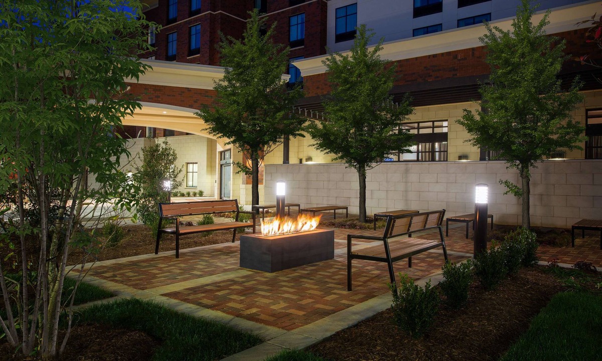 Reston Hotel | Homewood Suites by Hilton Reston
