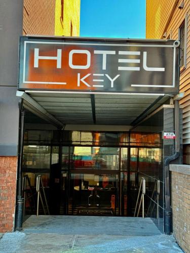 Queens Hotel | Hotel Key