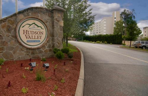 Kerhonkson Hotel | Hudson Valley Resort