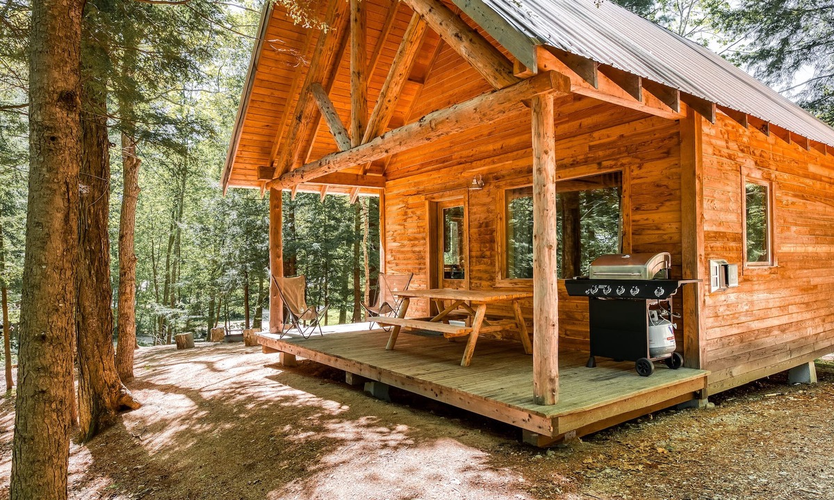 Conway Cabin | Huttopia White Mountains