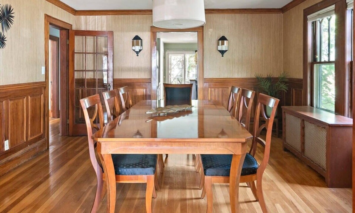 Jamaica Plain Apartment | JP, Central Location, 3, Bedrooms, Stay NOW!