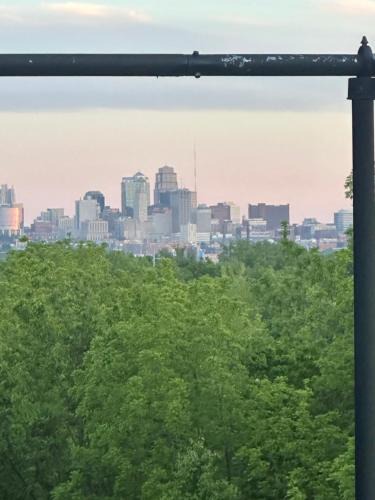 North Kansas City House | Kansas City Skyline Escape 2 Bedrooms & Private Deck