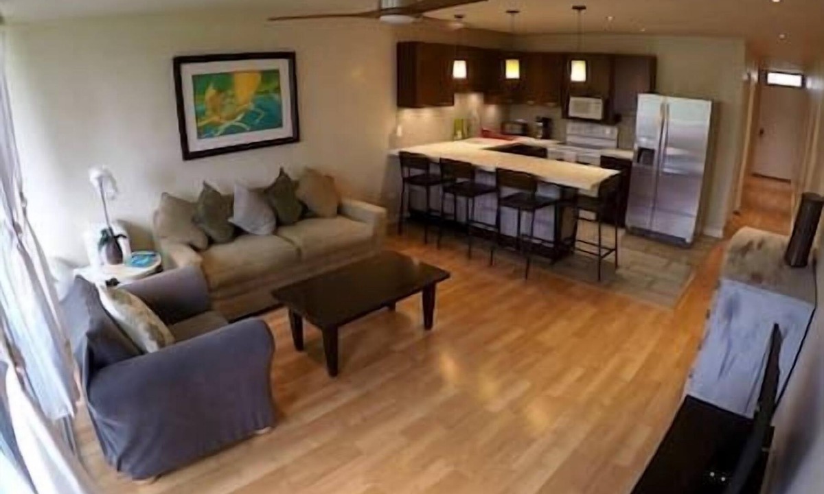 Kuau Apartment | Kuau Surf North shore Maui Locally-Owned