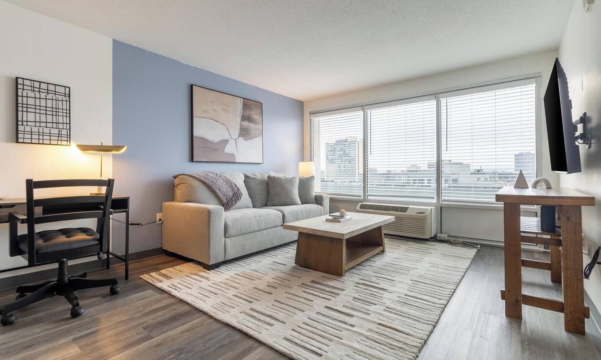 Downtown Hartford Apartment | Landing | Amazing 1BD, Game Room, Pool