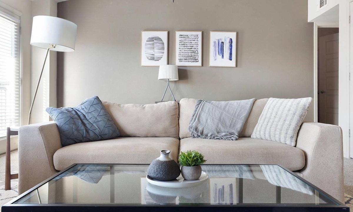 Jenks Apartment | Landing | Modern 2BD, Pool, Courtyard