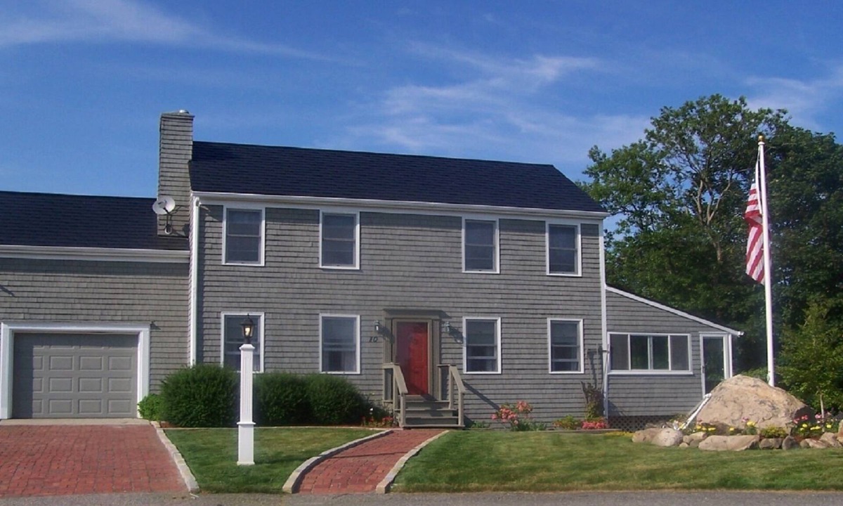 Point Judith House | LAST WEEK OF AUGUST STILL AVAILABLE DISCOUNT 1000. BEAUTIFUL HOUSE & LOCATION