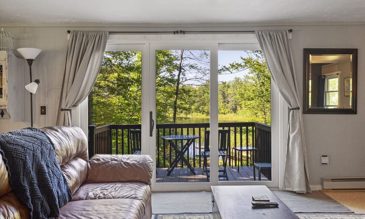 Becket Ski Chalet | Little Longbow Lakefront Chalet