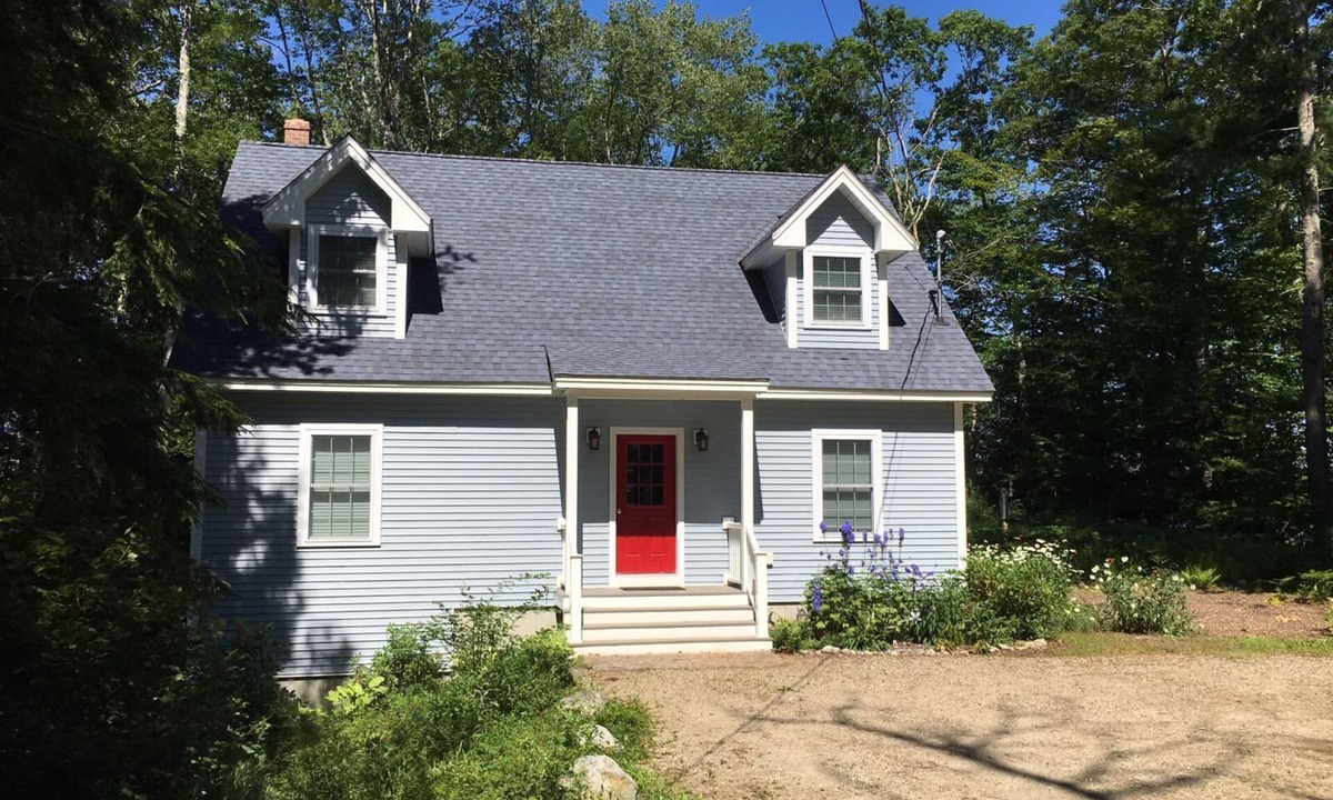 Damariscotta House | Loon Call/Pemaquid Lake
