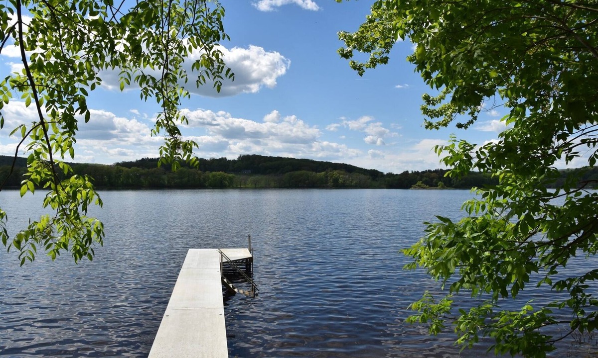 Union House | LOON CALL- Town of Union - Seven Tree Pond