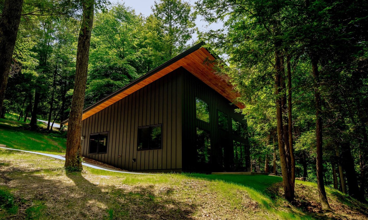 Loudonville Cabin | Lotus - AQUY Valley Rentals