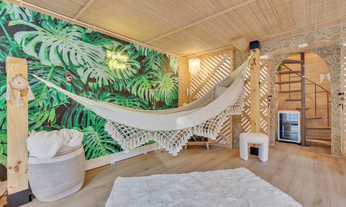 Acton House | Lotus Spa, your home away from home