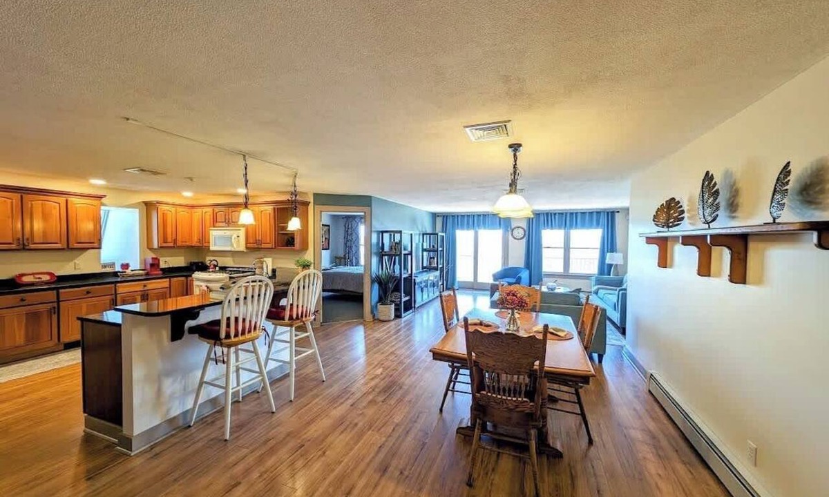 Trenton Apartment | Luxury Acadia Penthouse w/Balcony & Fire Pit