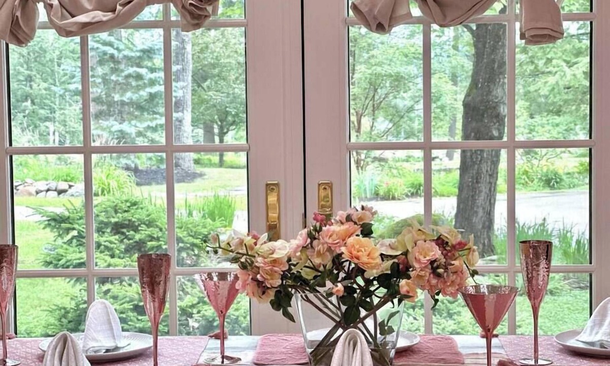 Hancock Other | Luxury Farm Stay-The Cottage at Glenrose - Wolf Pine Hollow
