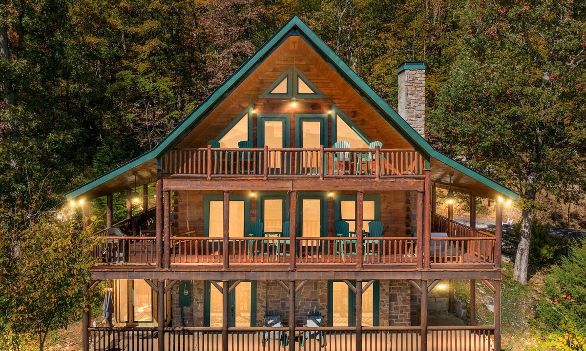 Luray Cabin | Luxury Log Cabin ❃ Panoramic View ❃ Sauna ❃ Starlink ❃ 15 miles to National Park