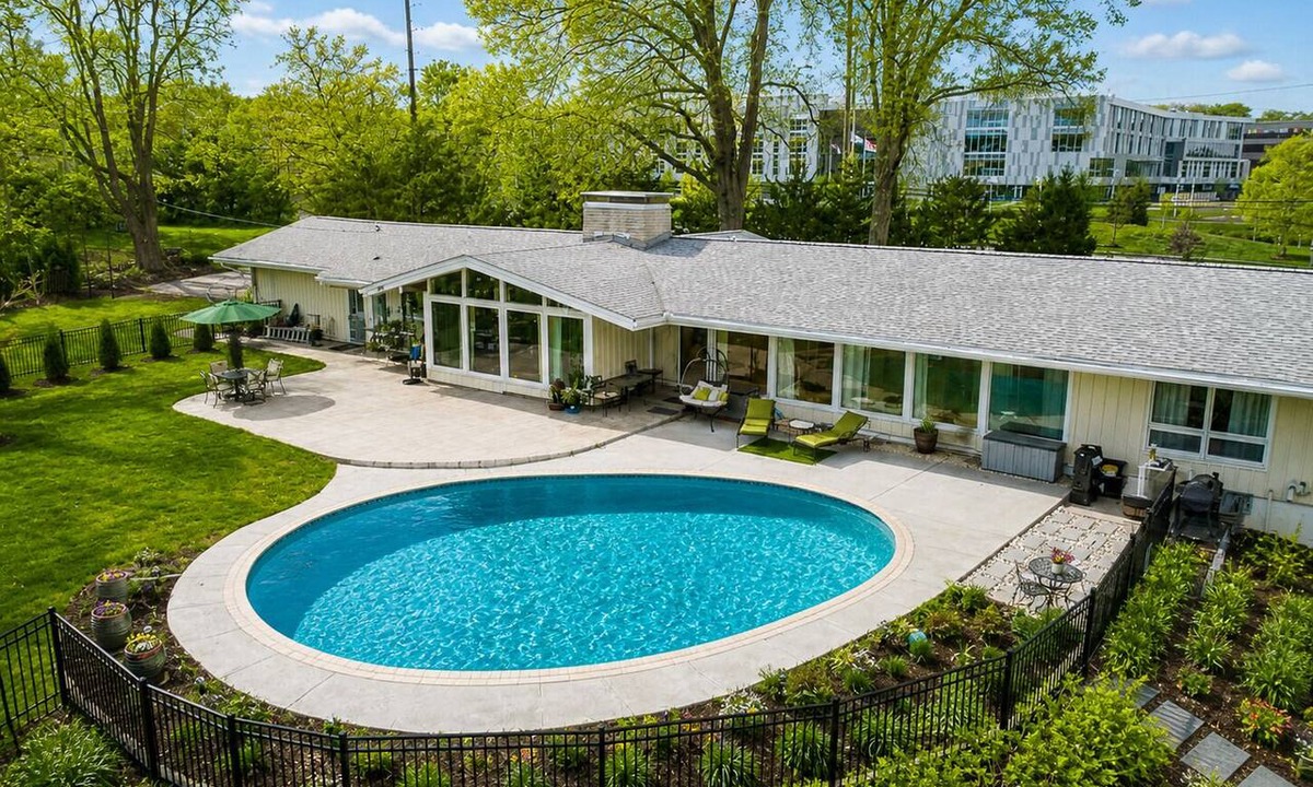 South Kansas City House | Luxury Pool Home Near FIFA 2026 World Cup KC