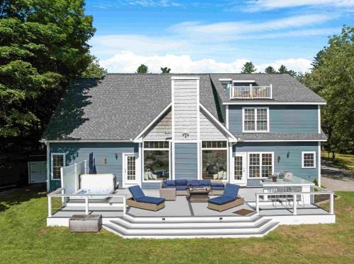 North Woodstock House | Luxury Riverfront Retreat Hot Tub, Game Room, Gym