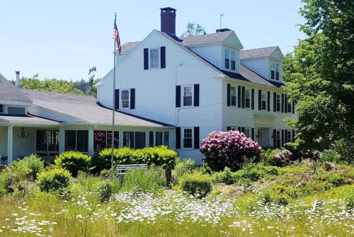 Blue Hill House | Manor House on Conary Cove, Literally Surrounded by Water!