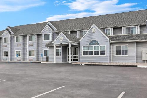Ste Genevieve Hotel | Microtel Inn & Suites by Wyndham Sainte Genevieve