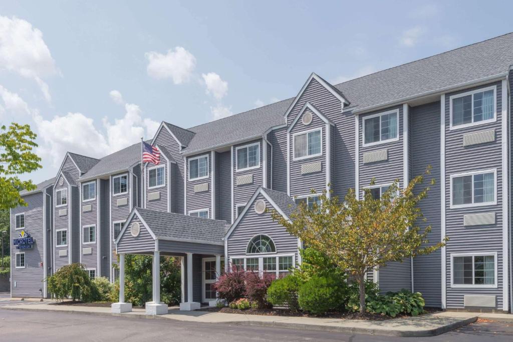 Montville Hotel | Microtel Inn & Suites by Wyndham Uncasville Casino Area