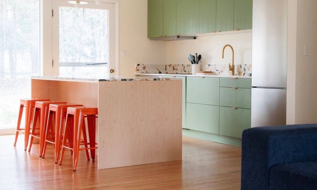 Woodstock House | Mid-Century Woodstock Retreat