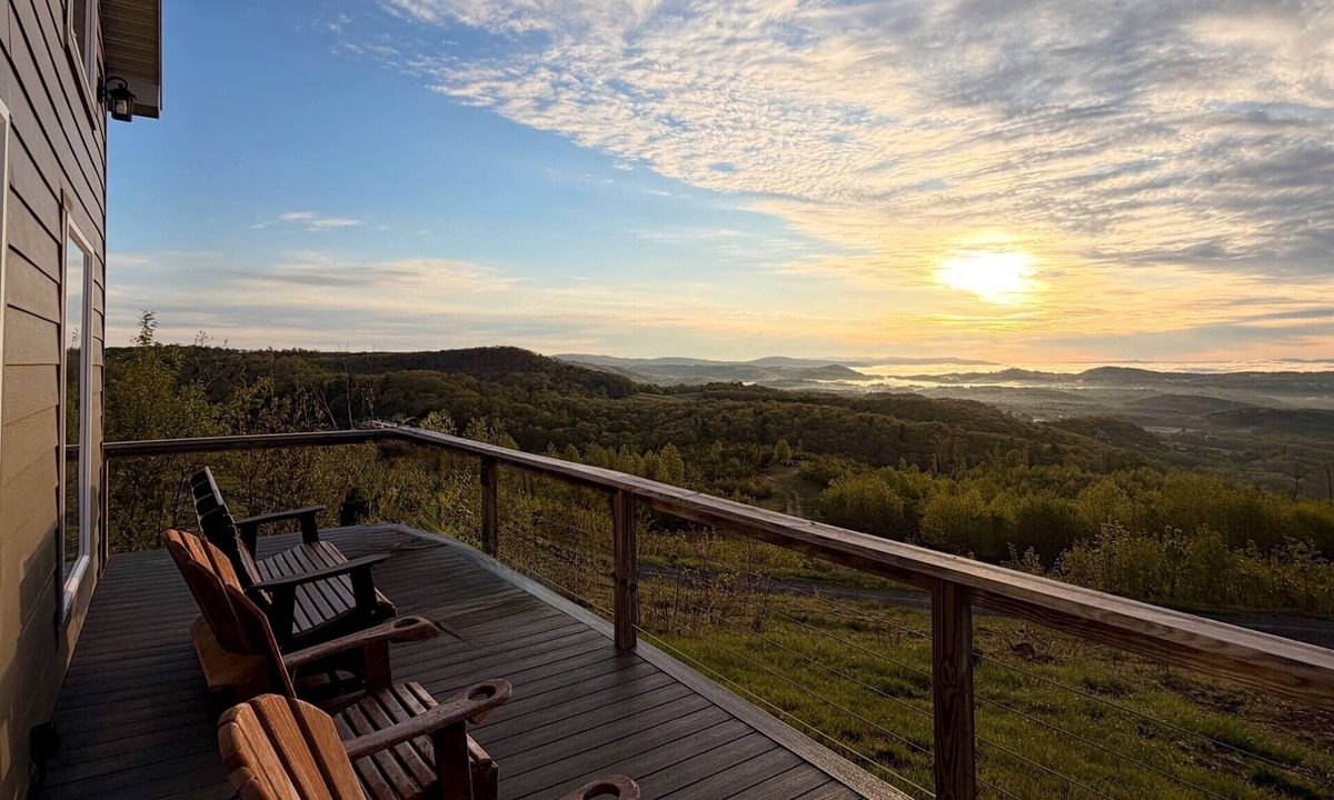 Cool Ridge House | Million Dollar View Cabin By New River Gorge Park